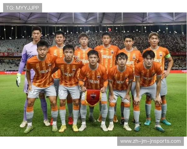 深圳足球中超联赛：深圳足球队在中超联赛中的表现与赛季分析